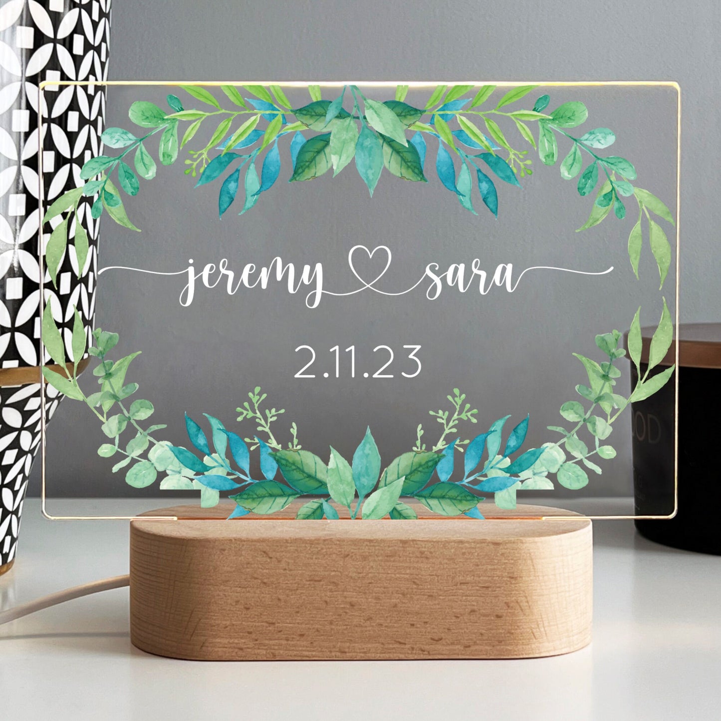 Personalized Green Wreath Couples Acrylic Night Light